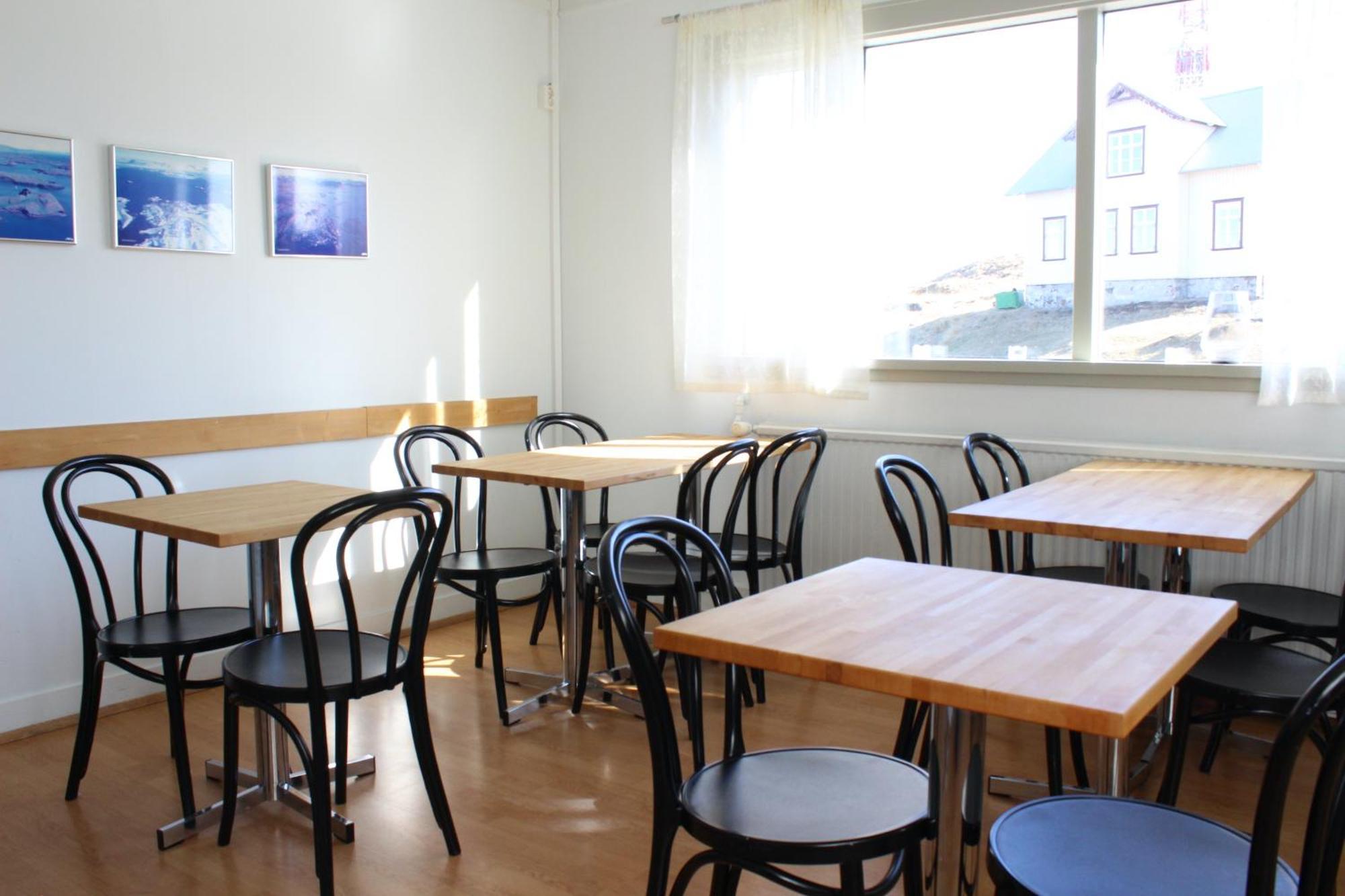 Hotel Breidafjordur Stykkishólmur Buitenkant foto